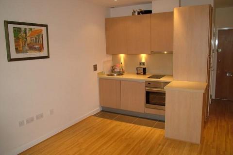 1 bedroom flat to rent, Bromyard House, Bromyard Avenue, W3 7BY