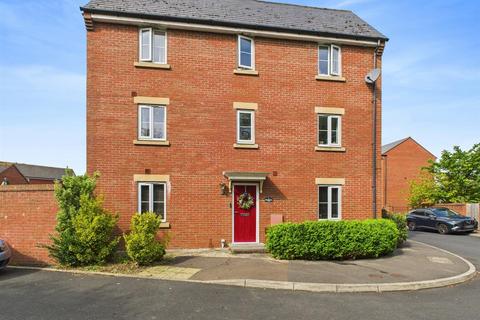 1 Brimpsfield Lane, Tuffley, Gloucester, GL4 0WL