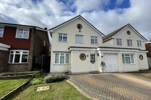 4 bedroom link detached house to rent, Masefield View, Orpington