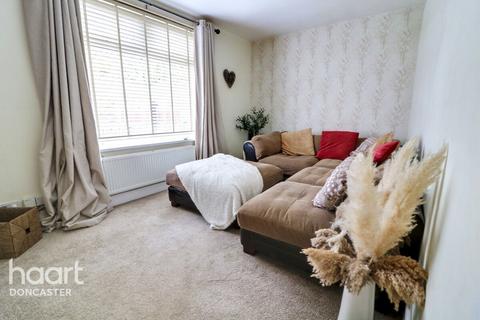 87 The Avenue, Bentley, Doncaster, DN5 0NP