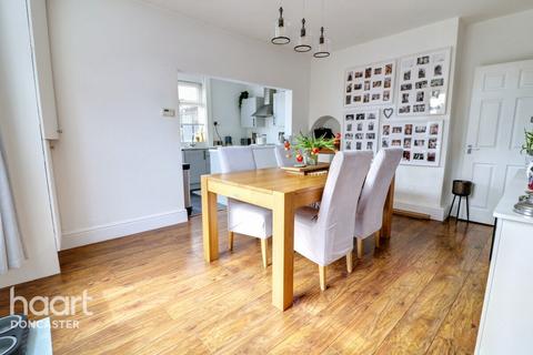 87 The Avenue, Bentley, Doncaster, DN5 0NP