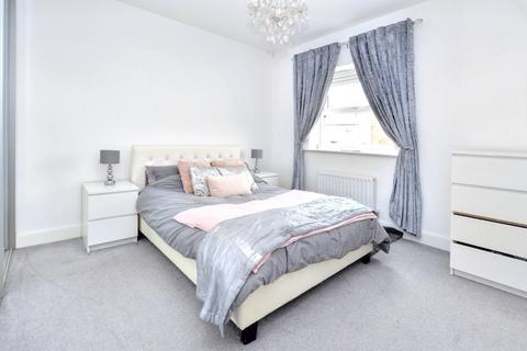 18 Beecher Drive, Wakefield, WF1 4FN