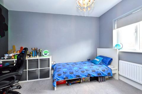 18 Beecher Drive, Wakefield, WF1 4FN