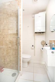 93 Hawks Road, Kingston Upon Thames, KT1 3EF