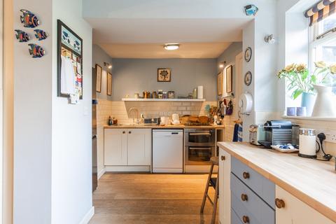 2 bedroom cottage for sale, Chain Free in Thornham