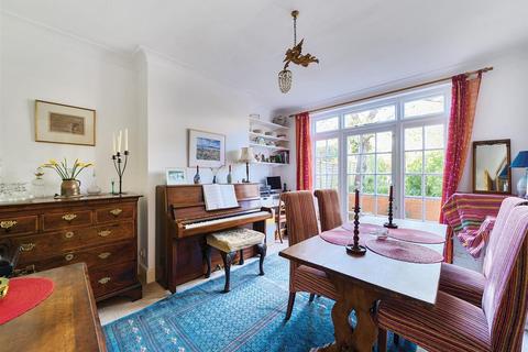 5 bedroom semi-detached house for sale, Dollis Hill Avenue, London, NW2