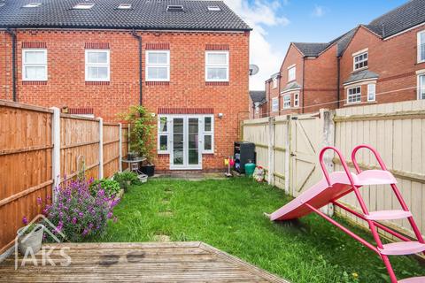 35 Thames Way, Hilton, Derby, DE65 5NB