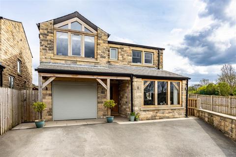 23 Gregory Drive, Kirkburton, Huddersfield, HD8 0XH