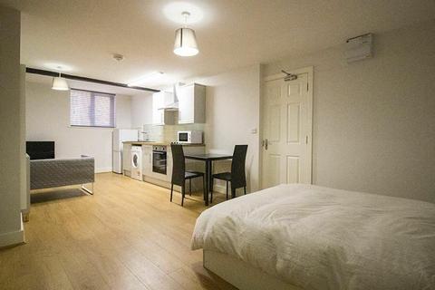 1 bedroom ground floor flat to rent, Penny Farthing Place, North Sherwood Street, Nottingham NG1