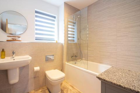3 bedroom detached house for sale, 58 Oakfield Park, Kirkby Lonsdale