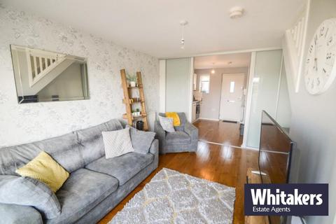 2 bedroom end of terrace house to rent, Dovestone Way, Kingswood, Hull