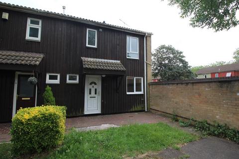3 bedroom end of terrace house to rent, Pennington, Orton Goldhay, Peterborough
