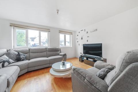 2 bedroom apartment for sale, Vincent Close, Bromley