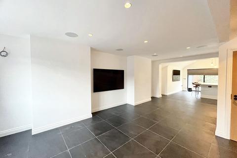 undefined, Elmwood Avenue, Hoole, CH2