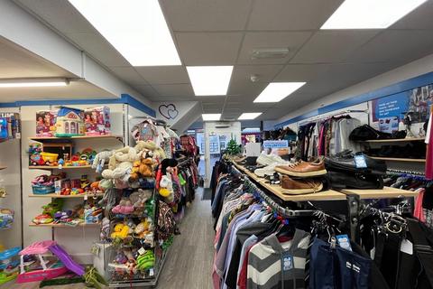 Shop for sale, High Street, Newport Pagnell, MK16