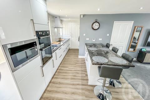 3 bedroom detached house for sale, Park Road, Blackpool, FY1 5QS