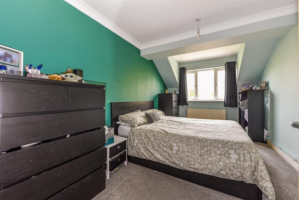 Master Bedroom.jpg