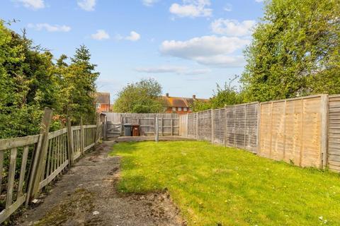 3 bedroom terraced house for sale, Farmlands Close, Polegate BN26