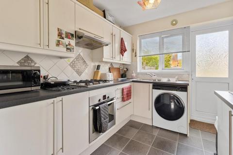 3 bedroom terraced house for sale, Farmlands Close, Polegate BN26