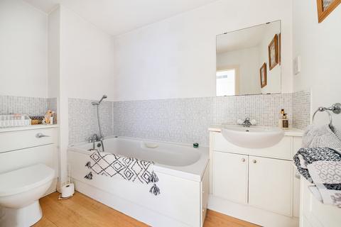 51 Arklay Close, Uxbridge, UB8 3WP