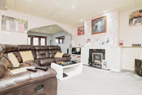 3 bedroom semi-detached house for sale, Kelverley Grove, West Bromwich, B71