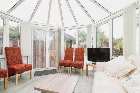 3 bedroom semi-detached house for sale, Kelverley Grove, West Bromwich, B71