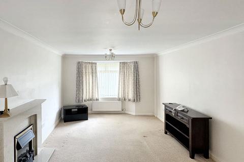 4 Newbury Close, Widnes, WA8 9YX