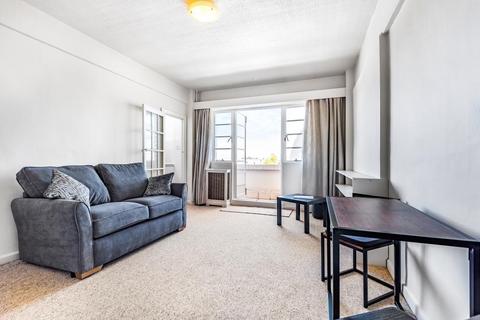 Studio to rent, Broadwalk Court,  Palace Gardens Terrace,  W8