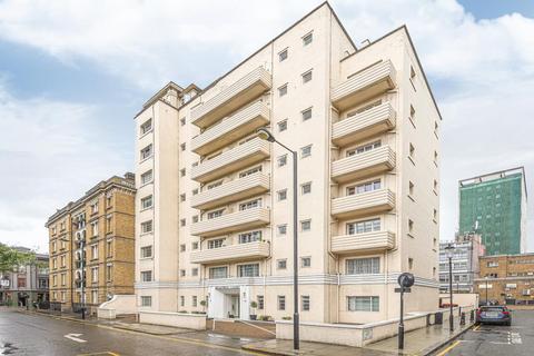 Studio to rent, Broadwalk Court,  Palace Gardens Terrace,  W8