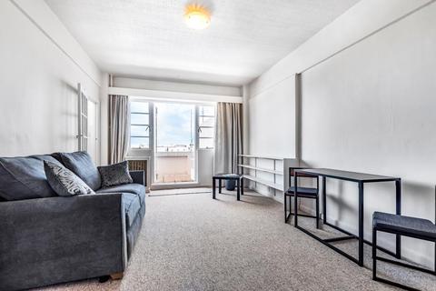 Studio to rent, Broadwalk Court,  Palace Gardens Terrace,  W8