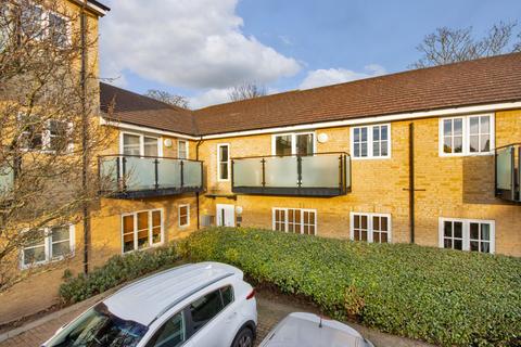 32 Talehangers Close, Bexleyheath, DA6 8AE