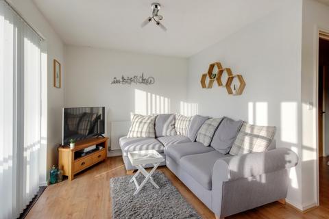 32 Talehangers Close, Bexleyheath, DA6 8AE