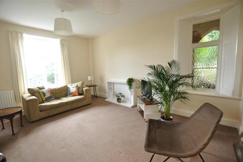 2 bedroom apartment to rent, Wells Road, Malvern