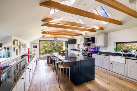 4 bedroom farm house for sale, High Street, Dormansland, RH7