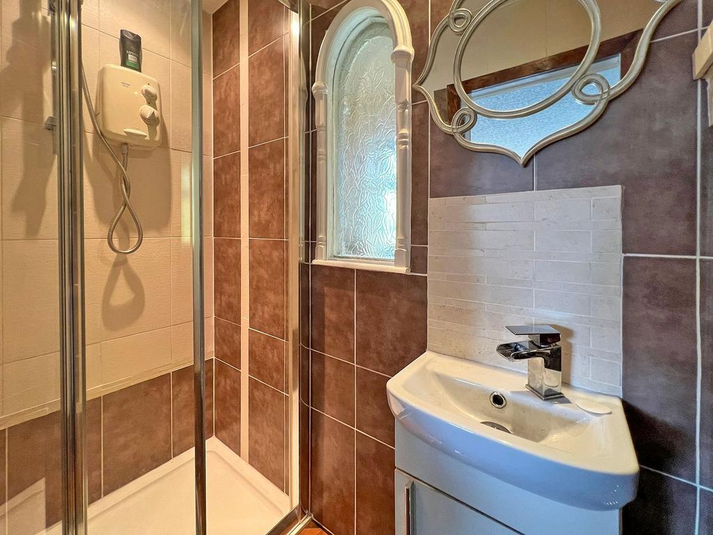 Ensuite