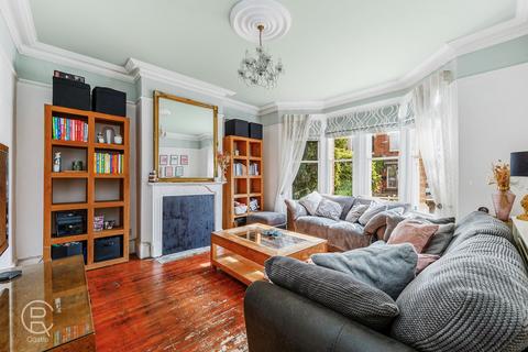 1a Deans Road, London, W7 3QD