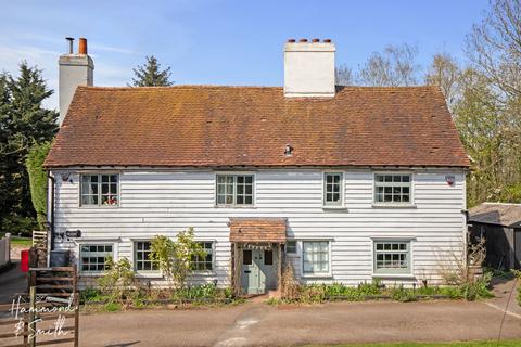 5 bedroom detached house for sale, High Road, Epping CM16