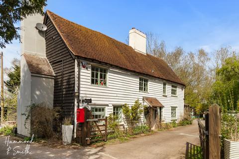 5 bedroom detached house for sale, High Road, Epping CM16