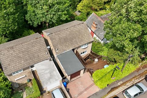 4 bedroom detached house for sale, Queen Victoria Road, Bradway, S17 4HU