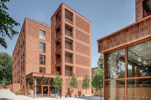 Station Approach, Woodside Park, London, N12