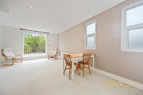2 bedroom flat for sale, Gleneldon Road, London SW16