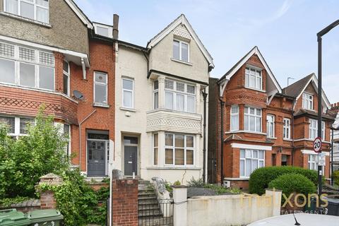2 bedroom flat for sale, Gleneldon Road, London SW16