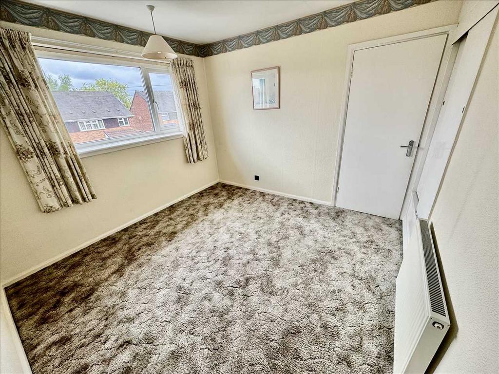 BEDROOM  1  (Front)