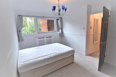 1 bedroom flat to rent, Vauxhall Bridge Road, London SW1V
