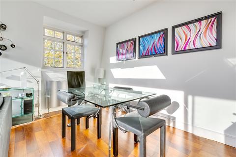 2 bedroom flat for sale, Elm Park Road, Chelsea