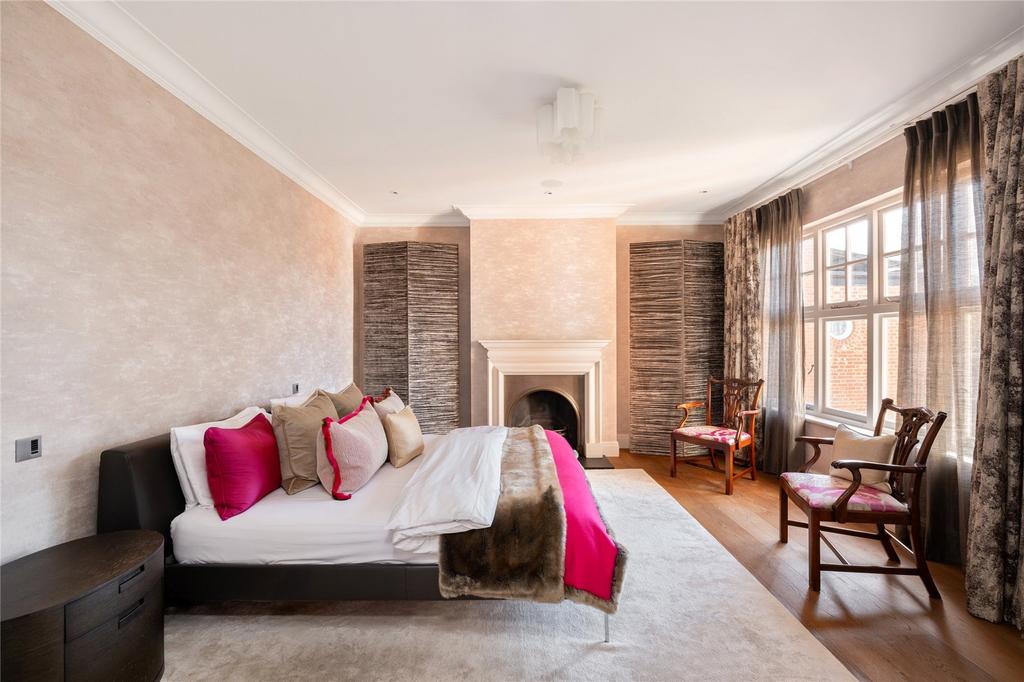 Principle Bedroom