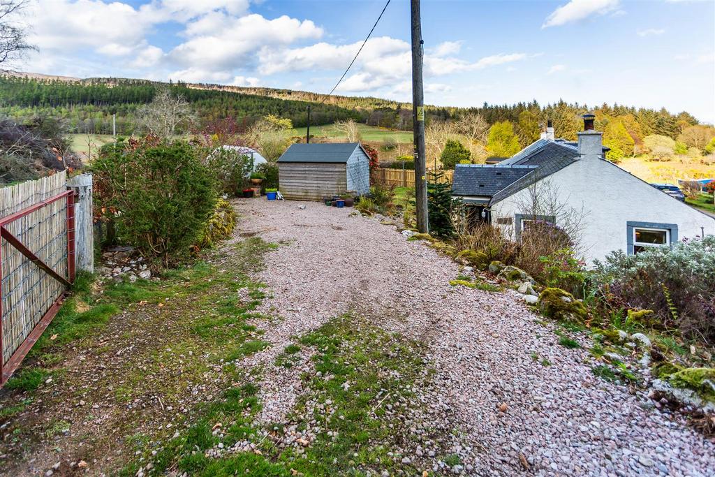 Driveway from the road