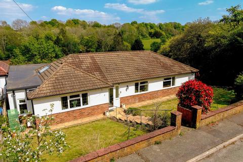 2 Rydons Wood Close, Coulsdon, CR5 1ST