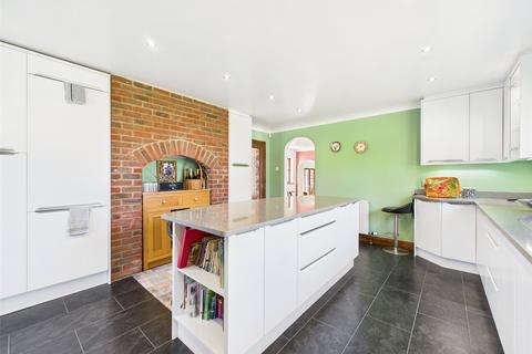 3 bedroom bungalow for sale, Windmill Hill, Cornwall PL15