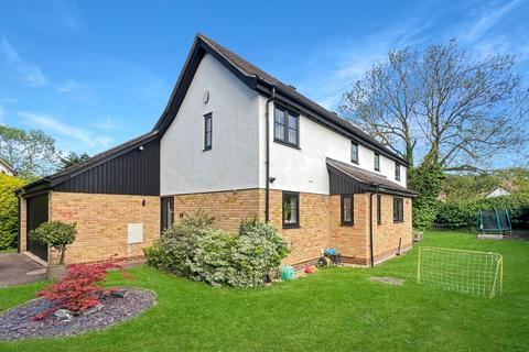 4 bedroom detached house for sale, Allens Orchard, Huntingdon PE28